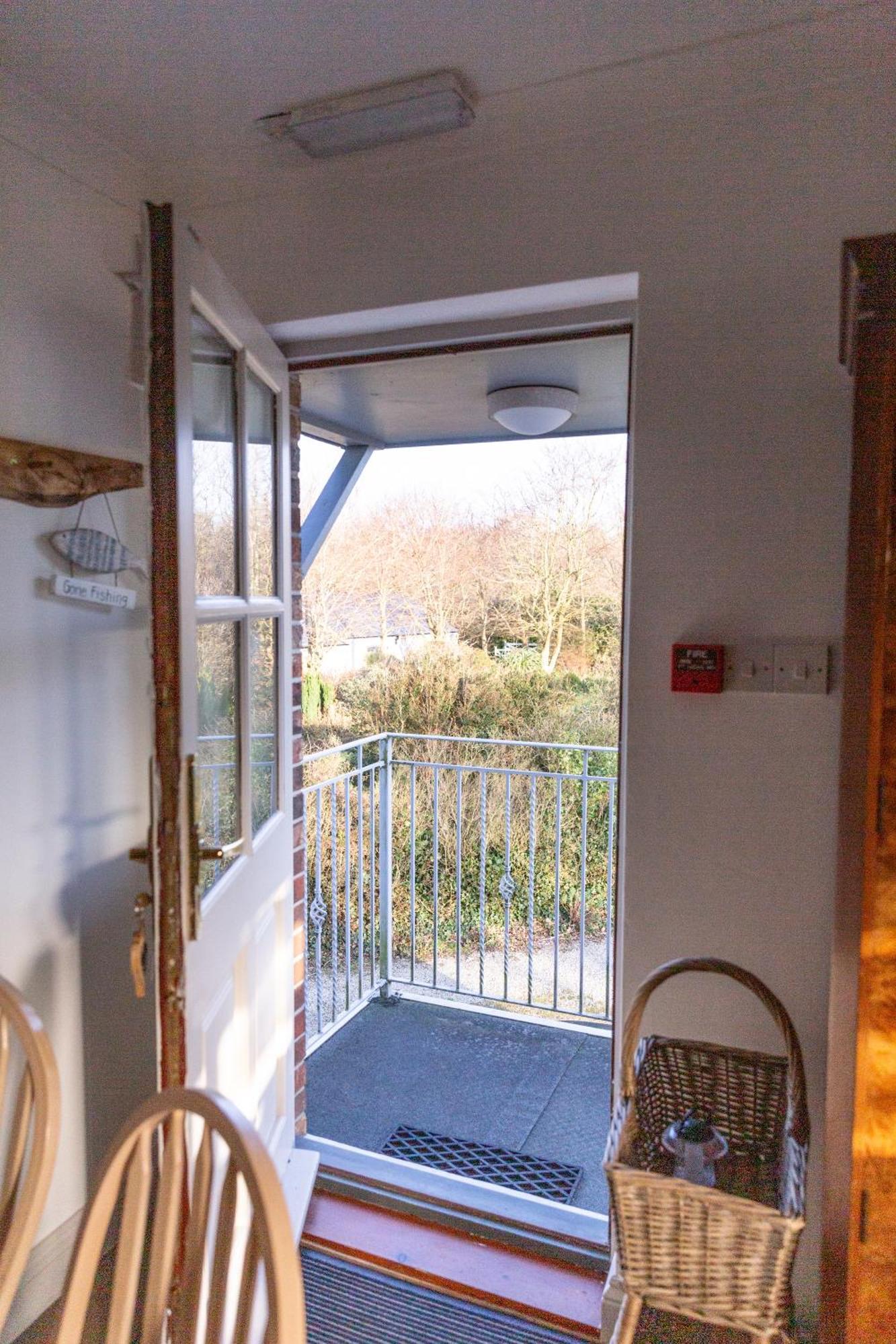 Brookfields Bed & Breakfast Wadebridge Exterior photo